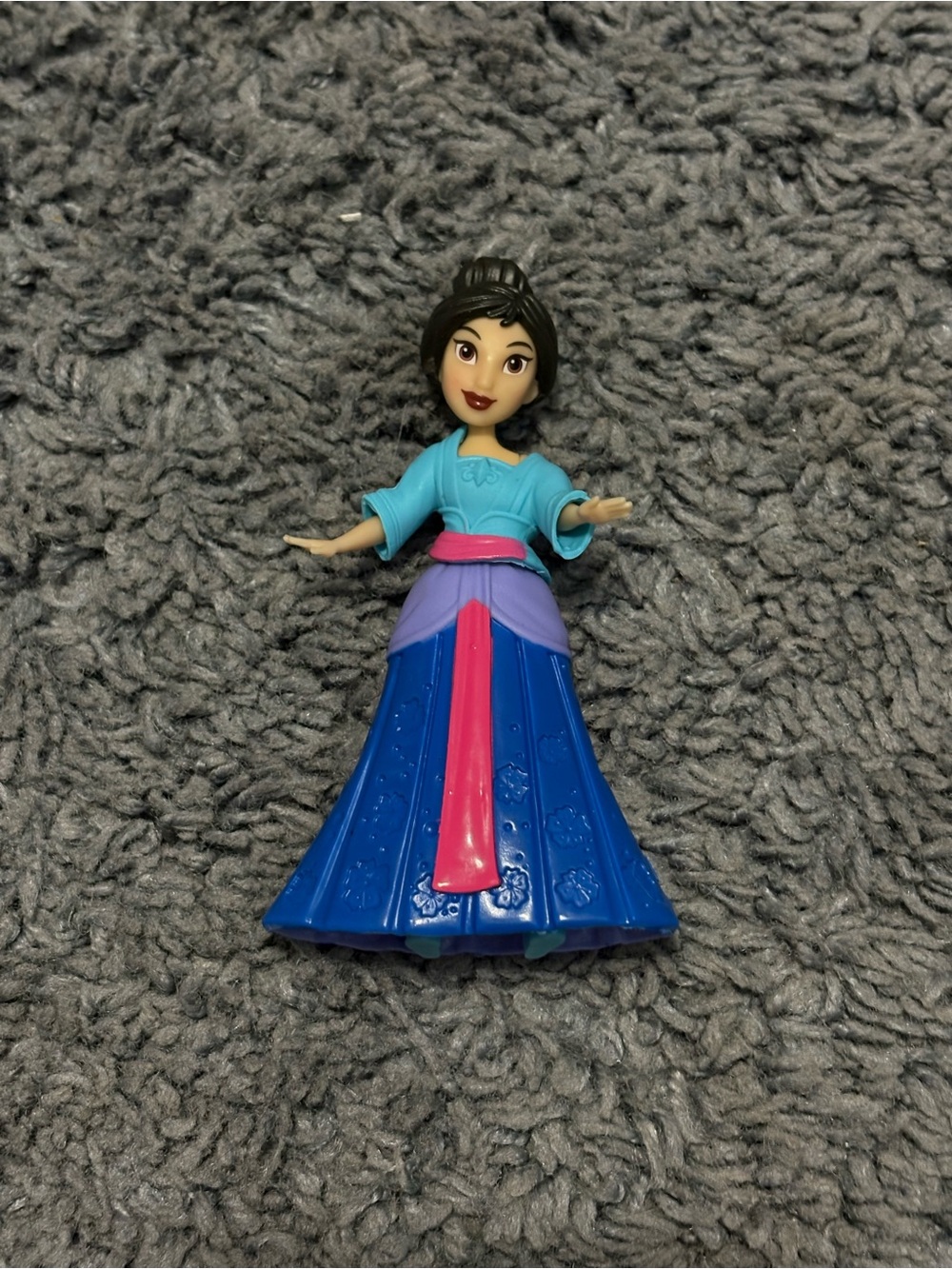 NWOT Disney’s Princess Mulan from Mulan doll with removable rubber clothes